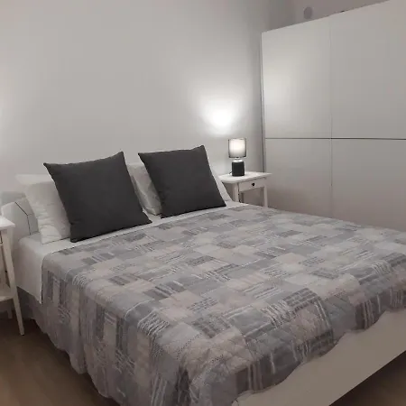 公寓 Star Danica***